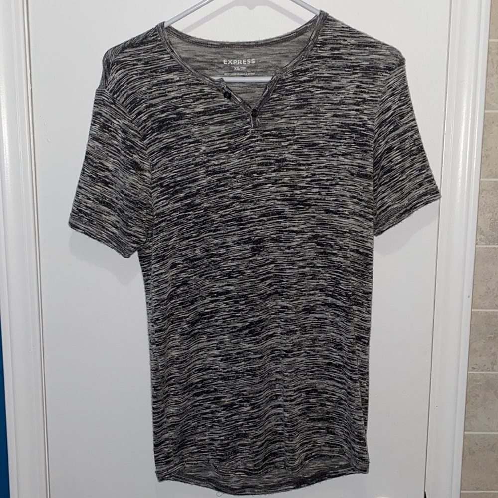Extra small express t-shirt